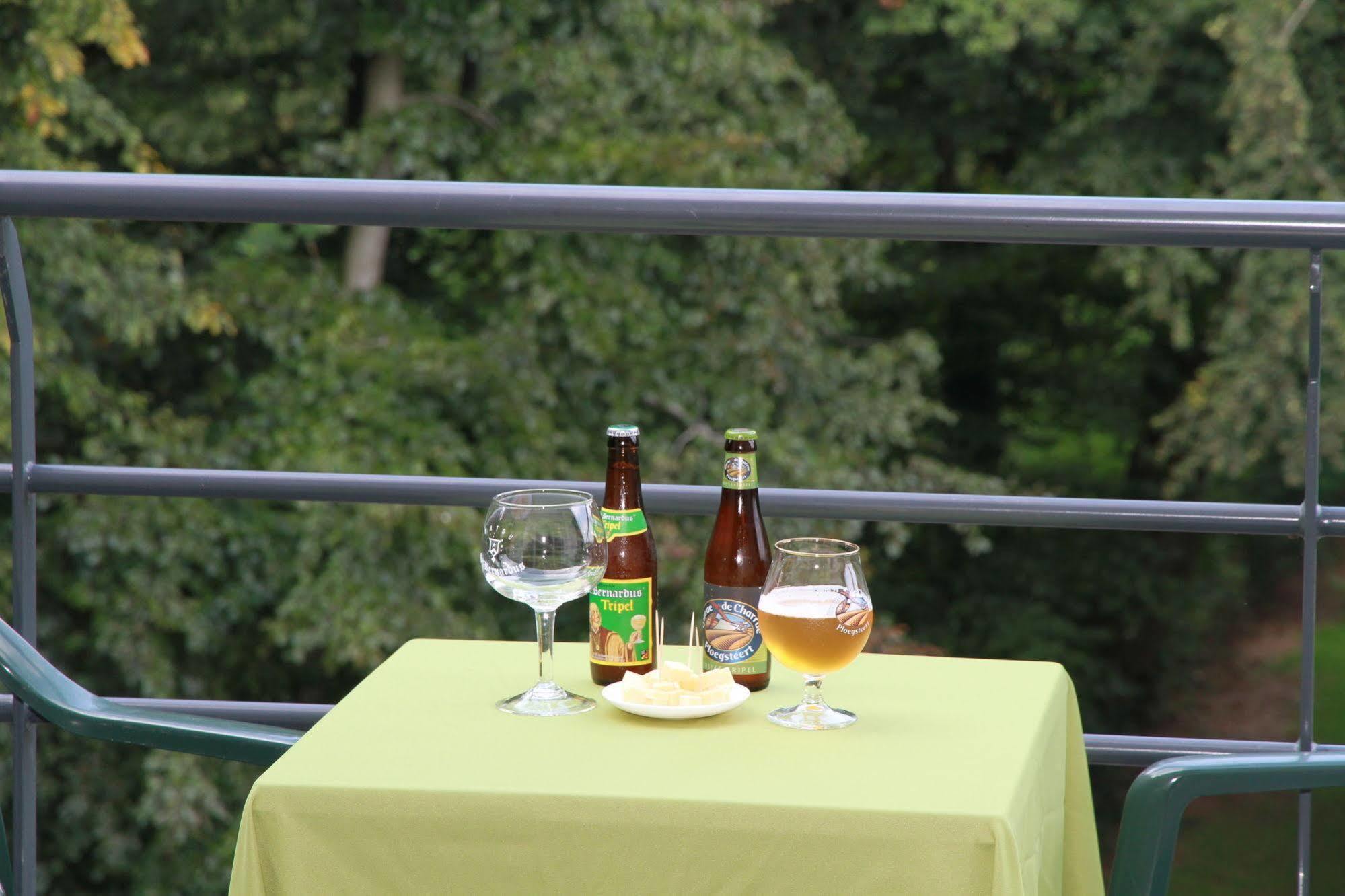 Hotel Belvedere Westouter Bagian luar foto